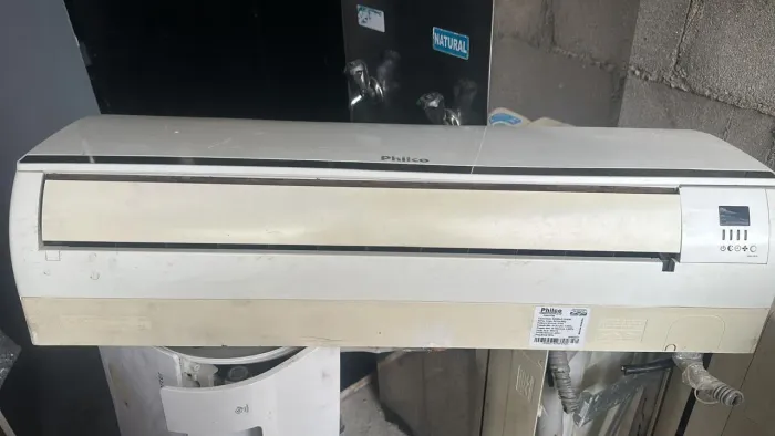 Ar-condicionado Philco 9000 btus 220v seminovo
