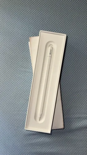 Apple pencil USB-C