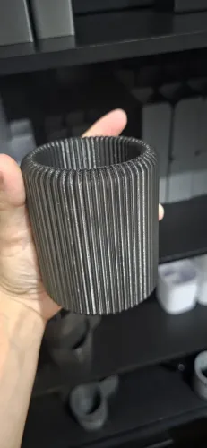 Suporte controle e escova de dente 