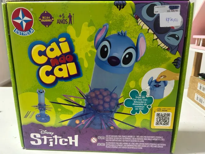 Brinquedo cai não cai do stritch da estrela