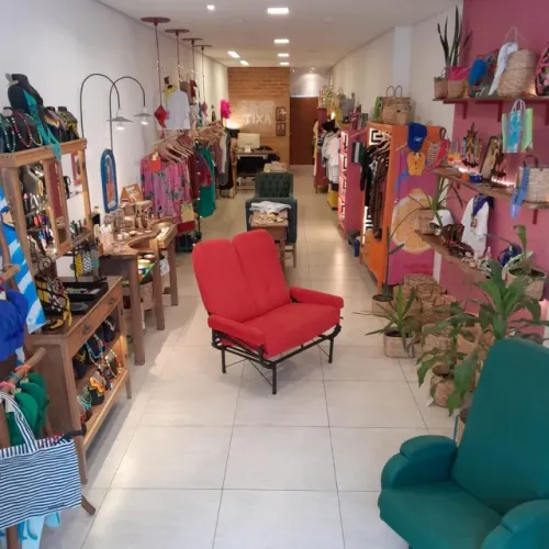 Vendo Loja Collab " Porteira Fechada" Motivo da venda mudança para o exterior.