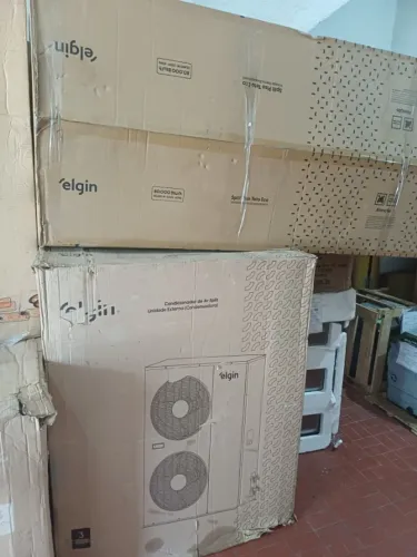 AR CONDICIONADO PISO TETO ELGIN ECO 80.000 BTUS 3F R32 FRIO