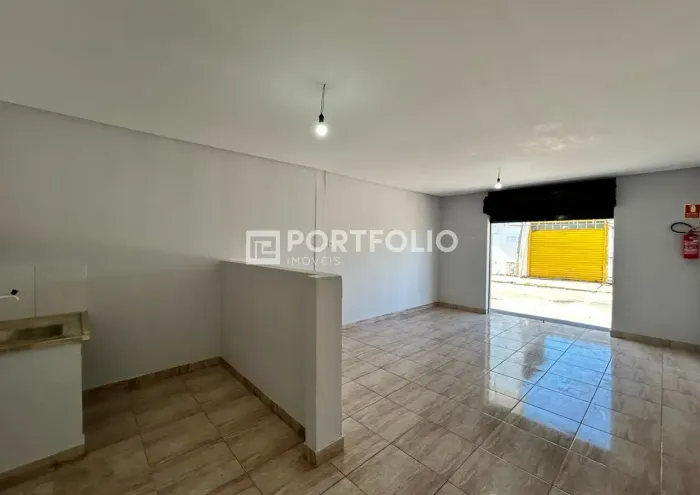 Sala comercial com 28m² Aparecida de Goiânia