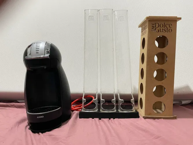 Dolce Gusto Genio 2 Arno 220V + 4 Porta-Cápsulas (Para Conserto/Peças)