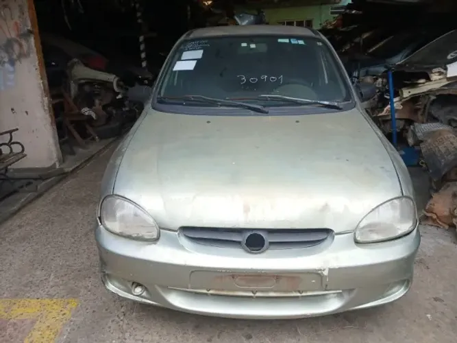 PEÇAS CORSA SEDAN 2006 (SUCATA)