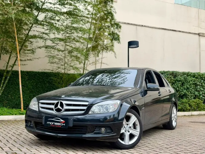 Mercedes-Benz C-180 CGI Classic 1.8 16V 156cv Aut. 2011