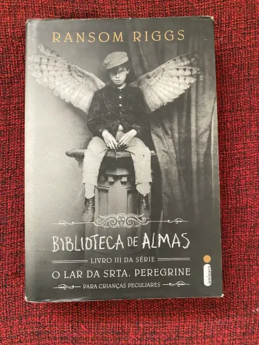 livro Biblioteca de Almas (lar da srta. Peregrine para crianças peculiares)