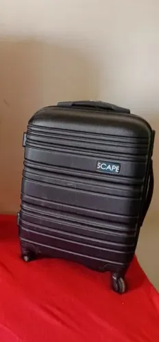 vendo mala média em ótimo estado, no precinho.