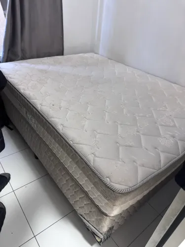 Cama box casal