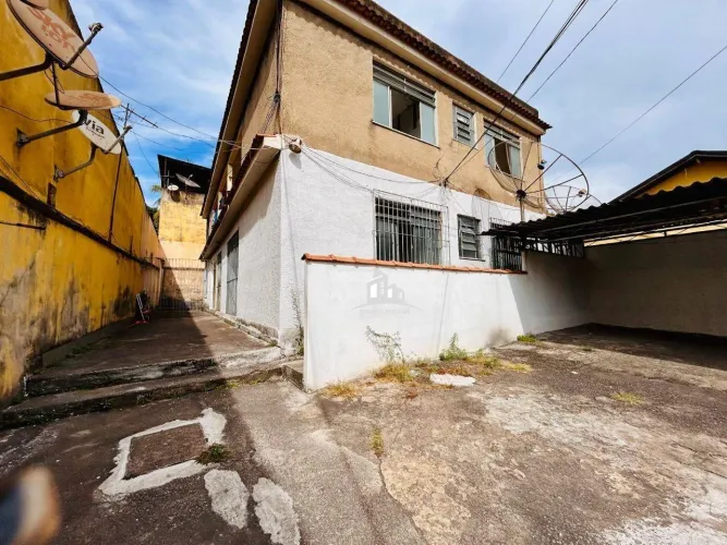 ALUGA-SE OU VENDE-SE APARTAMENTO NO BAIRRO RETIRO EM VOLTA REDONDA/RJ