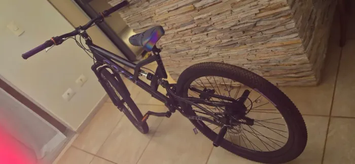 Bicicleta Colli GPS pouco usada. Mais informações na descrição. 