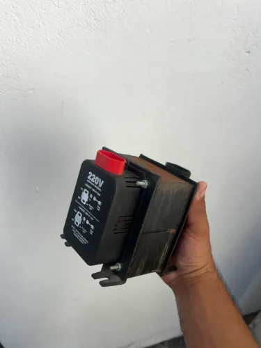 Transformador 220