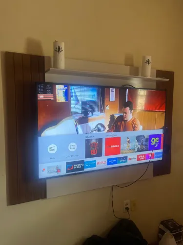 Smart Tv 55, Samsung acompanha painel