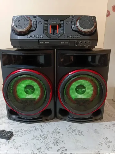 Som Mini HI-FI System LG