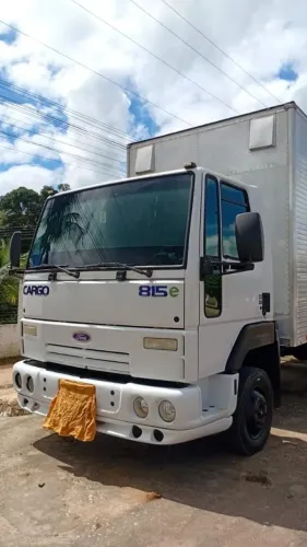 Trabalhamos com transporte e mudança 