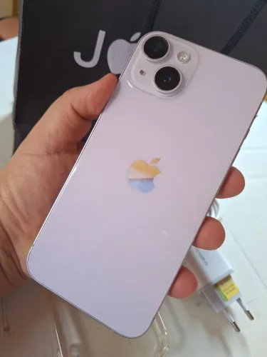 Iphone 14 lilas