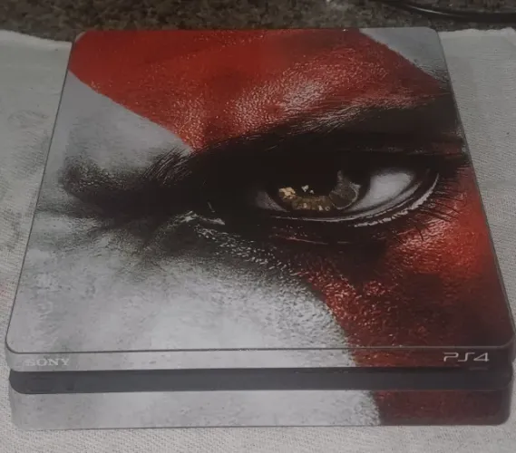 PlayStation 4 Slim