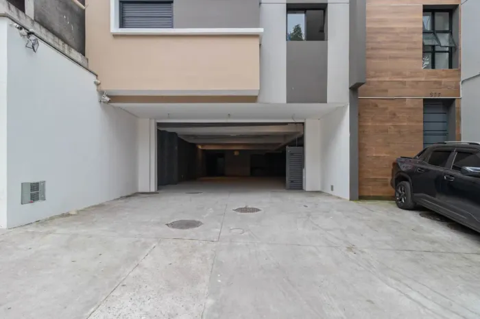 Sala comercial na Comunidade Urbana Maria Luiza Americano, 977 - Salão 2 125 m²