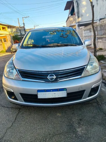 Nissan Tiida S 1.8/1.8 Flex 16V Mec. 2011