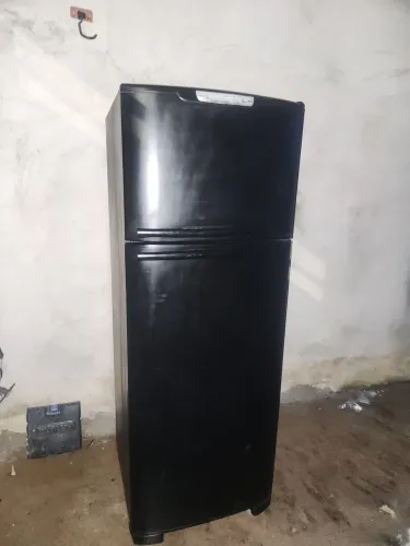 Geladeira eletrolux df44