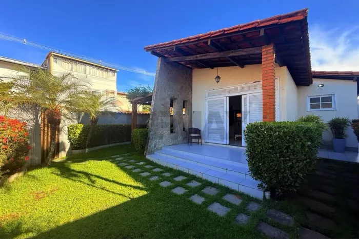 VENDO UMA BELÍSSIMA CASA AMPLA, BEM CUIDADA, TÉRREA, DE ESQUINA NO STIEP, JARDIM, 3 QUARTO