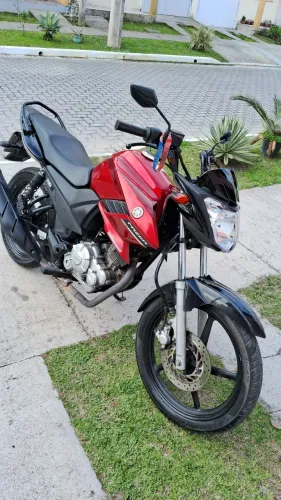 Vendo ou troco Fazer 150 2014