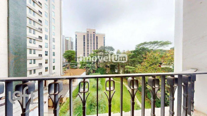 Vila Nova Conceição | Apartamento 3 quartos