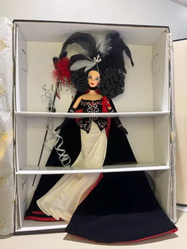 Boneca Barbie Illusion (Masquerade Gala Collection) 1997