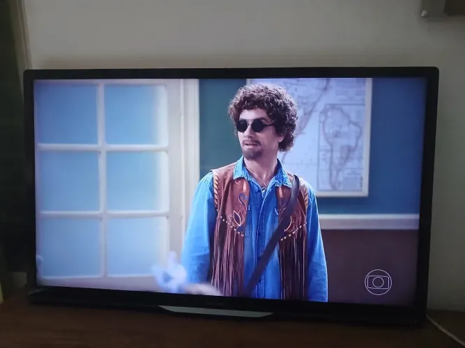 TV Philips 32 Polegadas SMART ANTIGA