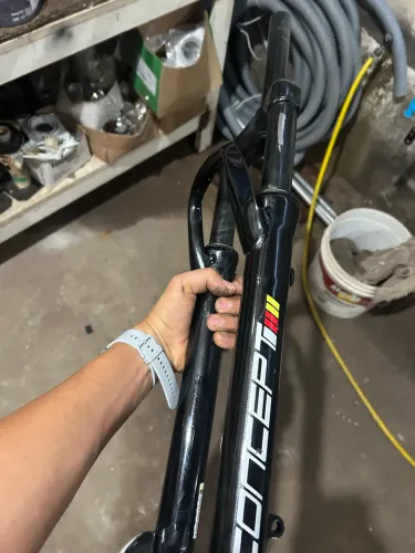 Garfo ARO 29+ pedivela 