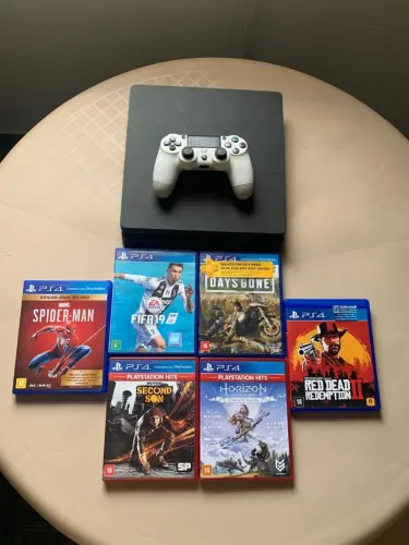 PS4 Slim 1TB + Controle + 6 Jogos | RDR2, Spider-Man, Days Gone e mais 