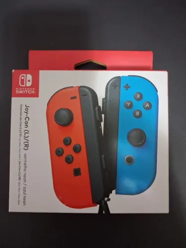 Controle Nintendo Switch, Joy-Con, Esquerdo e Direito, Versátil, Azul Neon e Vermelho Neon
