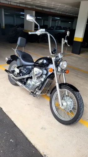Shadow 600 2003