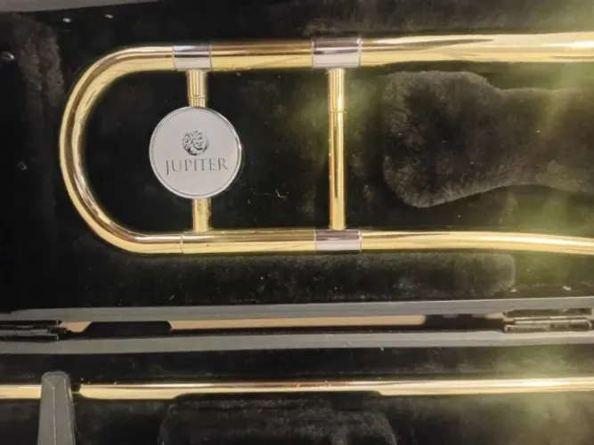Trombone Júpiter - Sib (Bb) Laqueado  JSL232L