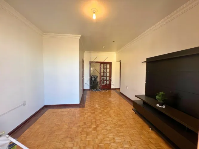 Apartamento à Venda no Centro de Canoas - 2 Dormitórios, 67m², Semi Mobiliado