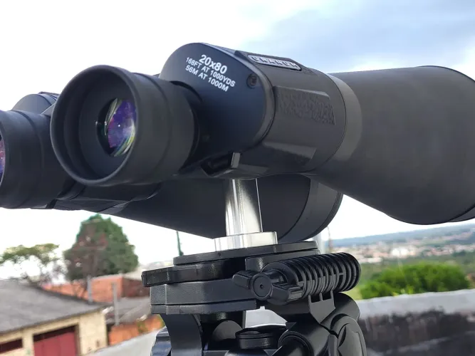 Binóculo profissional 20x80