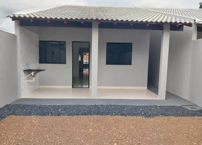 Vendo casa em canivete