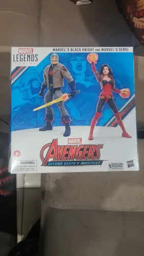 MARVEL LEGENDS VINGADORES DA COSTA OESTE LACRADO