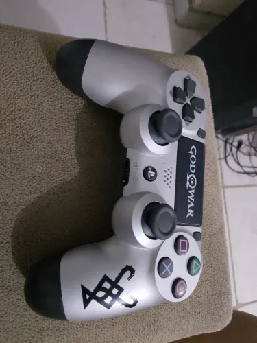 Dualshock 4