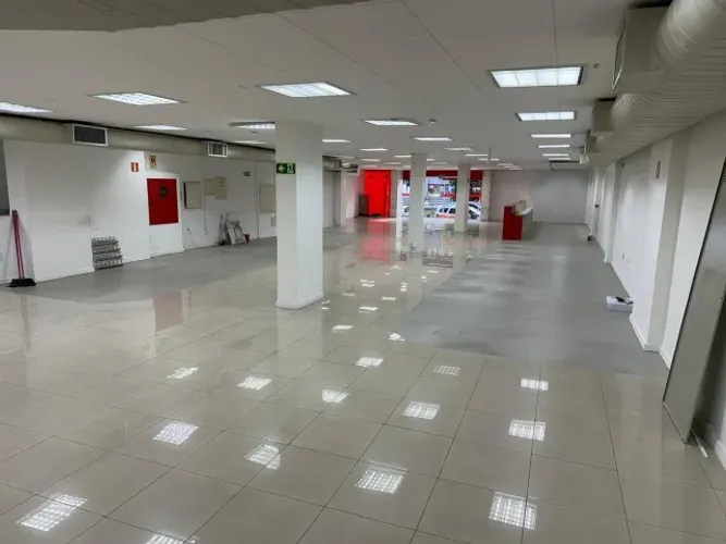 Oportunidade! Alugo Lojão na Reta da Penha com 612m² e 2 Vagas - R$ 27.000,00