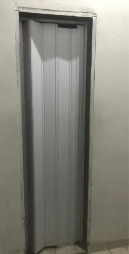 Porta sanfonada 70cm por 2.02