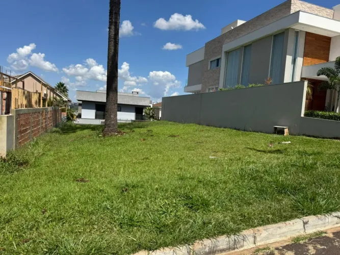Terreno à venda, Cond. La Defense, Ponta Grossa, PR