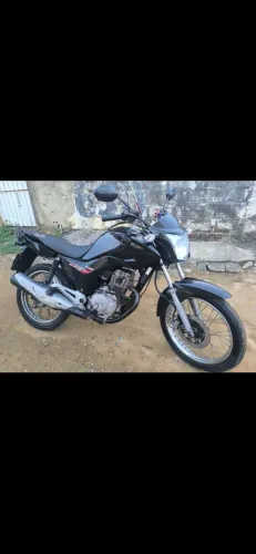 Troco fan 150 em moto mais nova , com volta minha