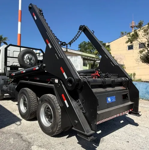 Poliguindaste Grimaldi 20 toneladas super novo