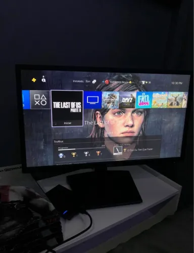 V/T Monitor Dell E2222hs