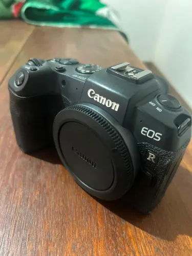Câmera fotográfica Cânon eos RP 