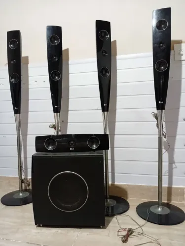Conjunto de auto falantes Home Theatre ou som
