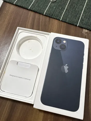 Caixa iPhone 13