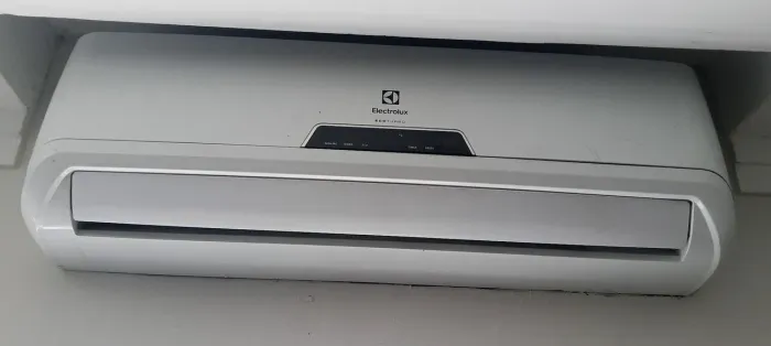 Ar condicionado split Electrolux 12000 BTUs