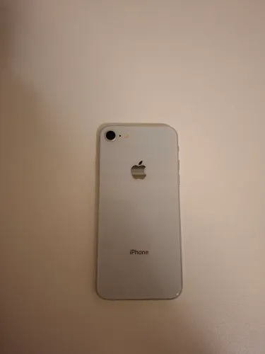 iPhone 8